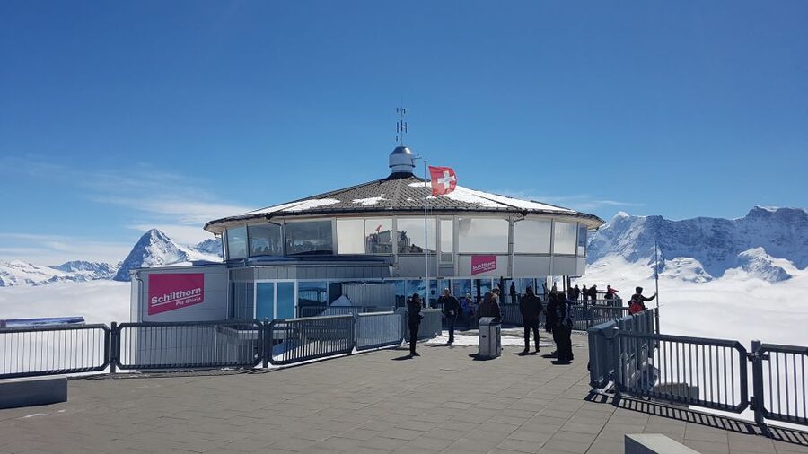 007 Elegance: Private Tour to Schilthorn from Interlaken - Reaching Piz Gloria by cable car
