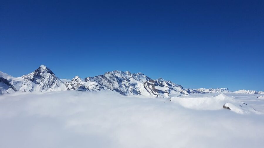 007 Elegance: Private Tour to Schilthorn from Interlaken - Piz Gloria and the revolving restaurant