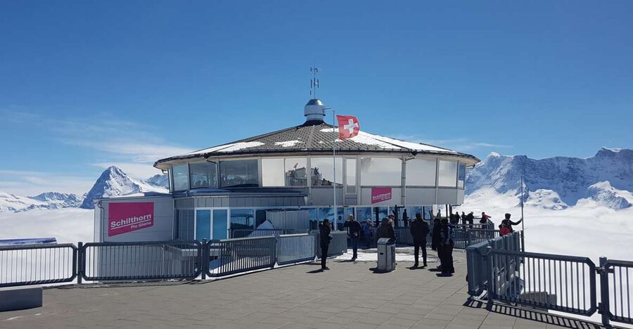 007 Elegance: Private Tour to Schilthorn from Interlaken - From your Interlaken hotel to Stechelberg