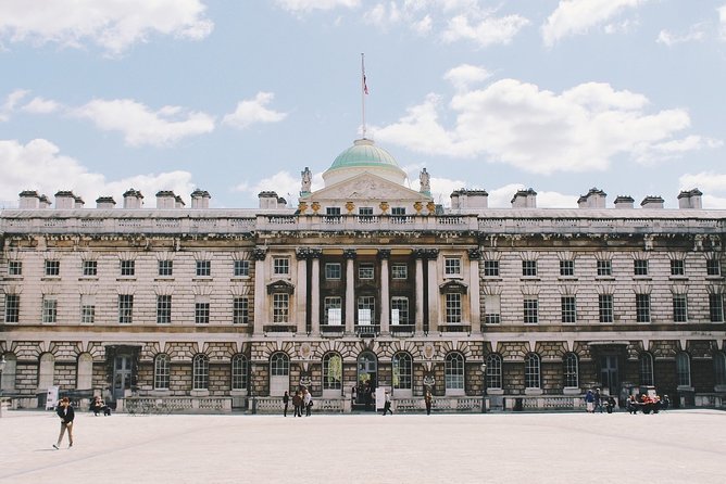 007 James Bond's London Private Half Day Tour - The Important Problem With Bond in Motion