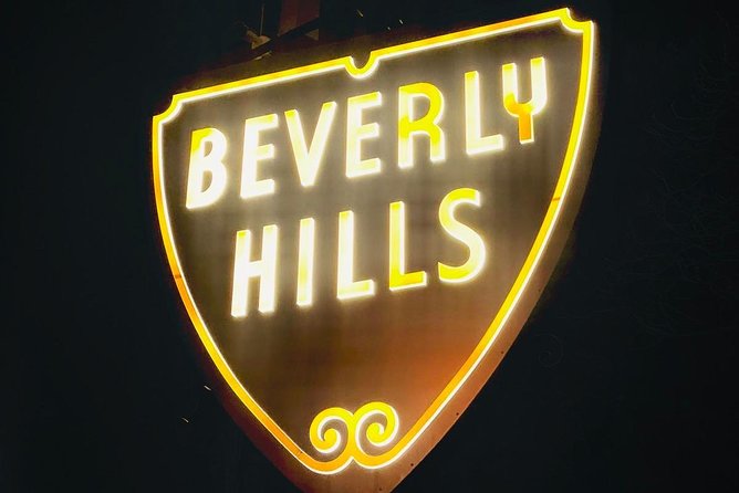 1-Hour Driving Tour from Hollywood to Beverly Hills in a Ferrari - A short stop at the Beverly Hills Sign
