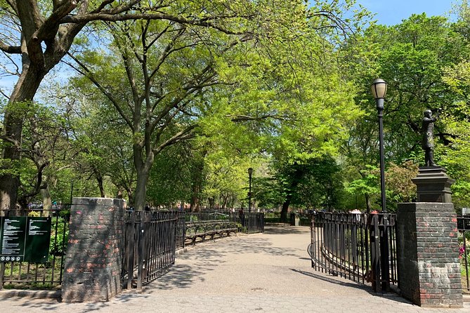 2-Hour Private East Village TV and Movie Sites Walking Tour - St. Mark’s Place and the neighborhood feel
