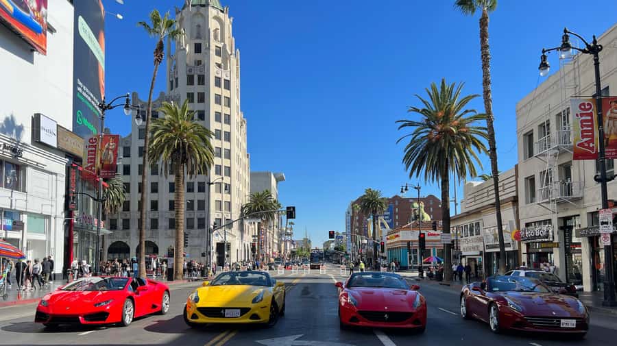 20 Min Ferrari tour in Hollywood (Drive or Be driven) - Starting beside Hollywood Boulevard