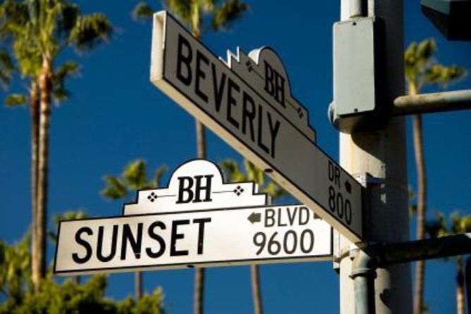 20-Minute Driving Tour: Hollywood to Sunset Blvd in a Lamborghini - Driving from 6808 Hollywood Boulevard
