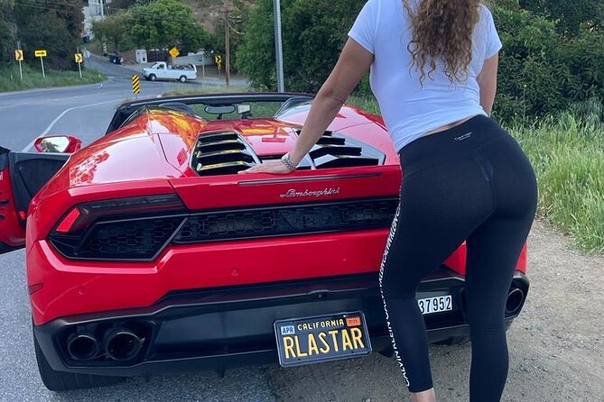 20-Minute Driving Tour: Hollywood to Sunset Blvd in a Lamborghini - From the Laugh Factory to Chateau Marmont