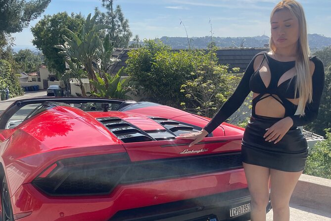 20-Minute Driving Tour: Hollywood to Sunset Blvd in a Lamborghini - What the 20-minute length means