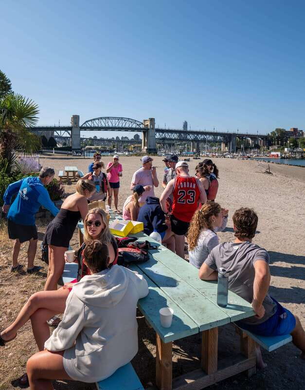3 Hour Kayak in Vancouver with Coffee on the Beach - A beach stop with coffee and a snack