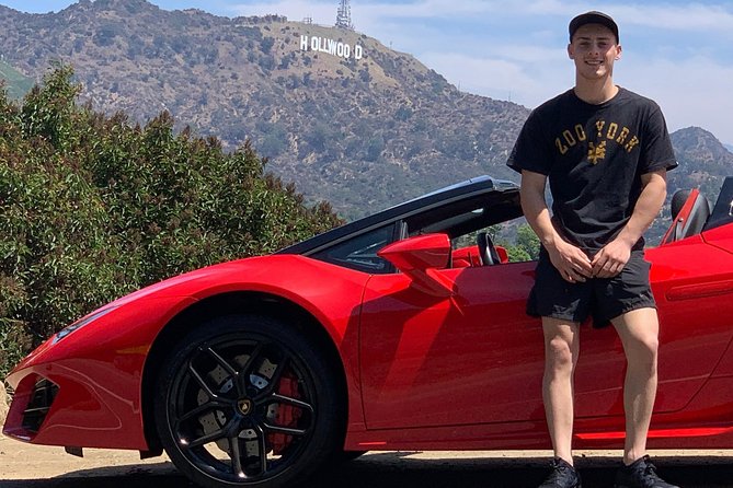 30-Minute Driving Tour: Explore Hollywood in a Lamborghini - Ten minutes at Hollywood Bowl Overlook
