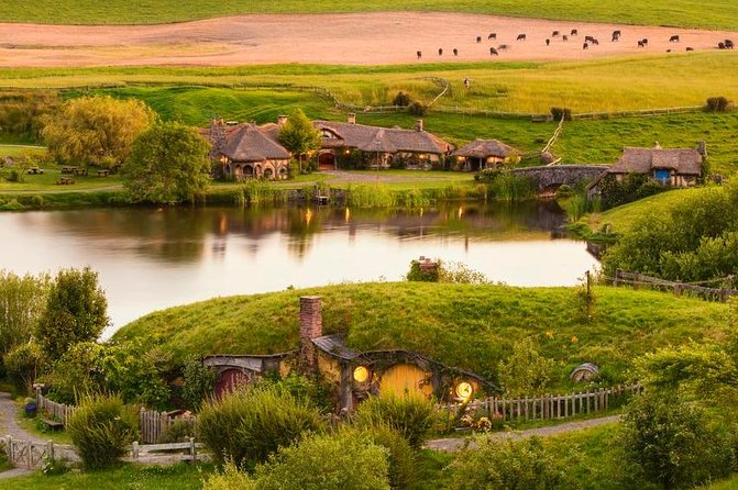 5-Day Bay of Islands Rotorua Waitomo Caves and Hobbiton Tour from Auckland - Practical details before you go