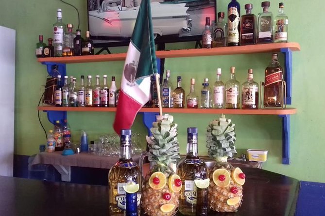 A day at the beach at Los Arrecifes Restaurant-open Bar And Snack - The included snack and the lunch question