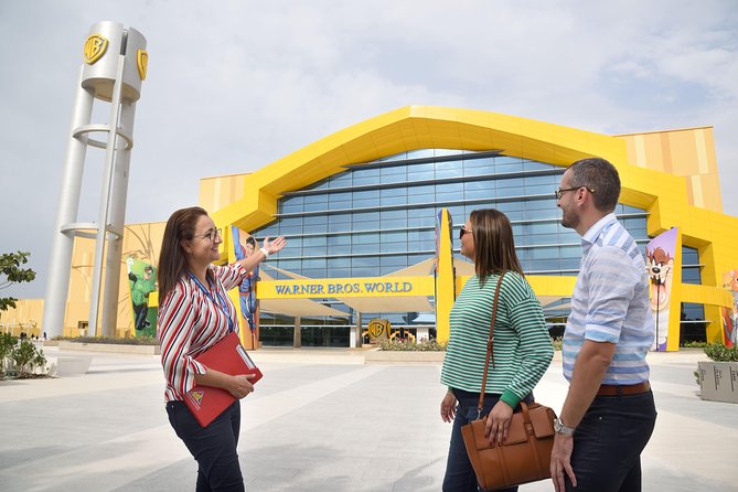 Abu Dhabi Tour from Dubai: Sheikh Zayed Mosque & Warner Bros - A 12-hour Abu Dhabi day from Dubai