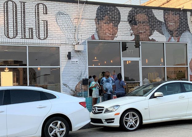 Atlanta Hip Hop House Wives and Movie Tour - The guides make or break the day