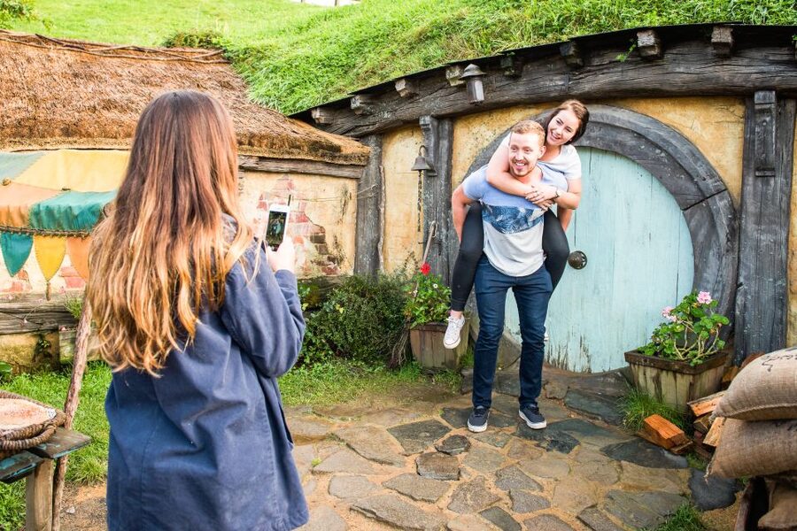 Auckland: Hobbiton Movie Set Tour with Lunch - What the $245 price really covers