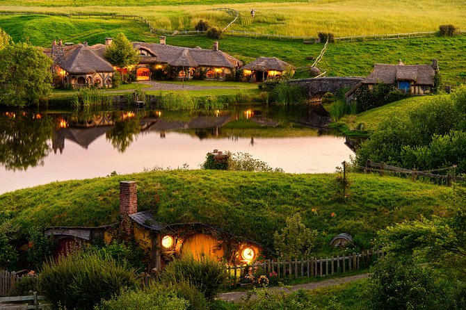 Auckland to Rotorua via Hobbiton Small Group Tour (One Way) - Key points to know before booking