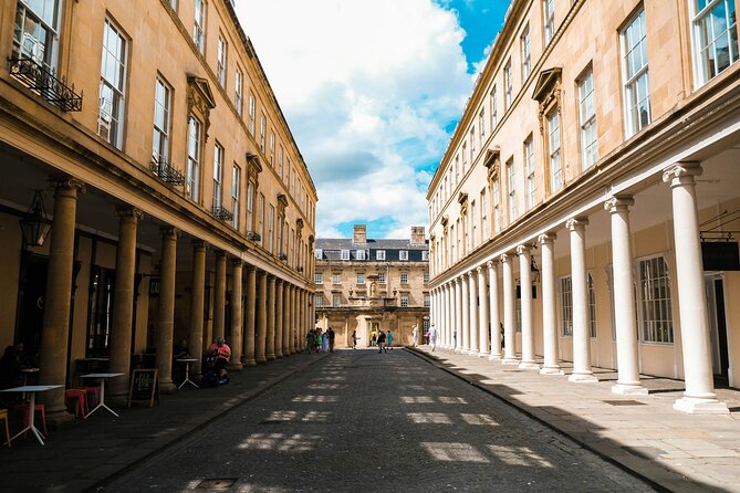 Bath Bridgerton walking tour of filming location with Mobile App - Bath’s squares and streets as a Bridgerton backdrop