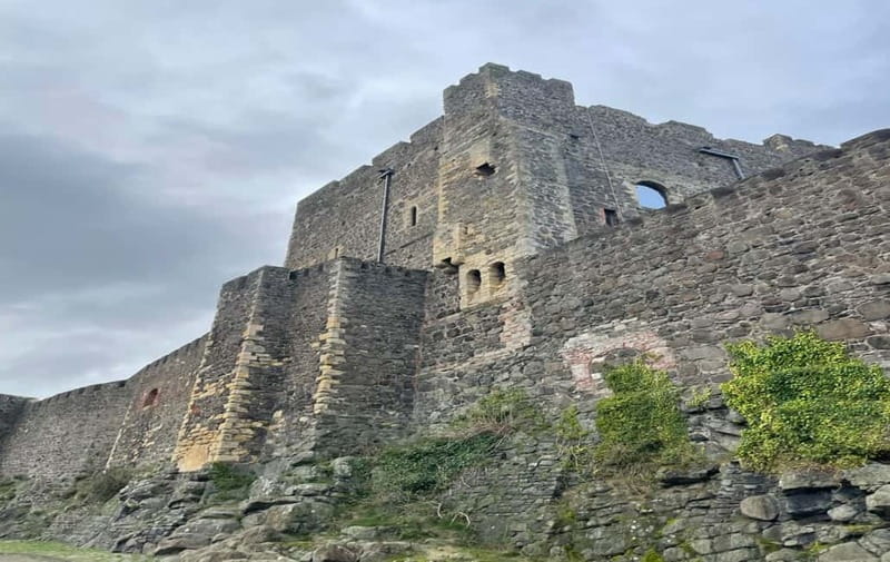 Belfast: Giant's Causeway, Coast Road & Game of Thrones Tour - Portaneevy gives you the Carrick-a-Rede view