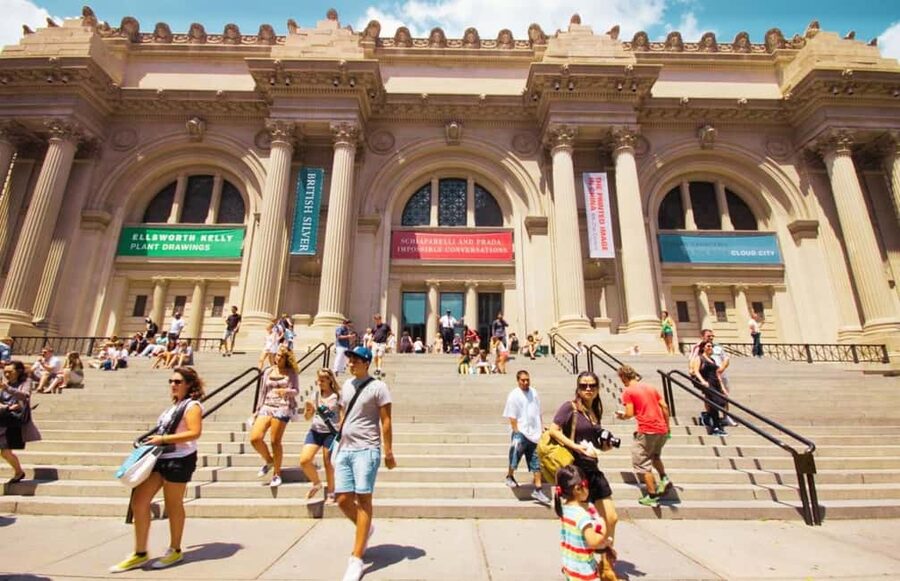 Best of NYC: Top-Rated Gossip Girl TV Locations Pedicab Tour - Central Park and Bethesda Fountain