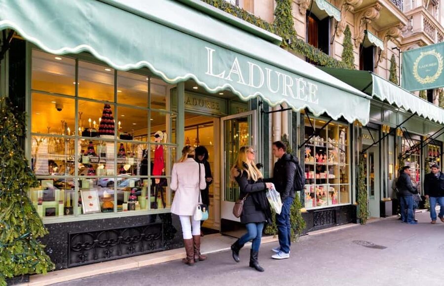 Best of NYC: Top-Rated Gossip Girl TV Locations Pedicab Tour - The Lotte New York Palace and the Upper East Side mood
