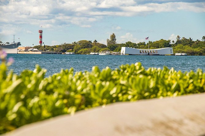 Best Of Oahu: Private Tour with Movie and Boat Tour USS Arizona Memorial - A full day, not a quick Pearl Harbor stop