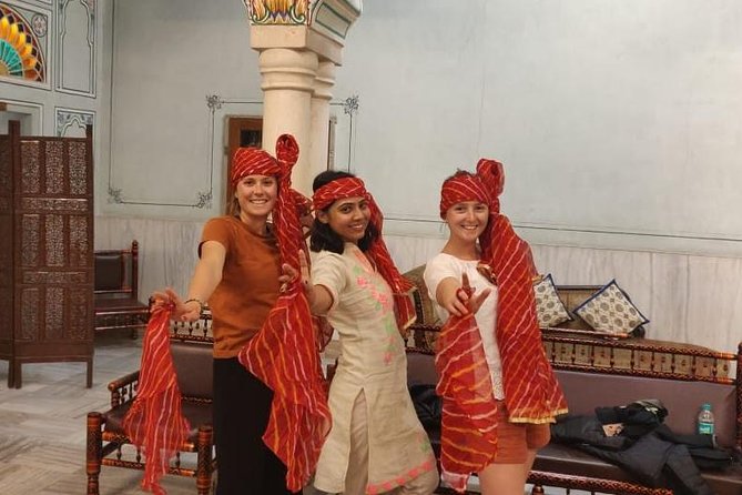 Bollywood Dance Class - Groove and shake on Hindi Movie hits ! - Why this class works for a Jaipur afternoon