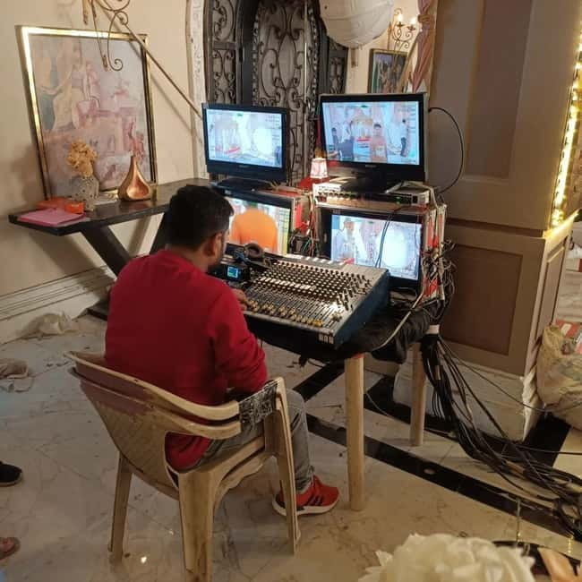 Bollywood Studio Guided Half-Day Tour - The thrill of watching a real shoot
