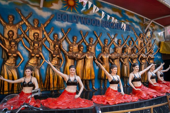 Bollywood Tour - Recording your own Bollywood song