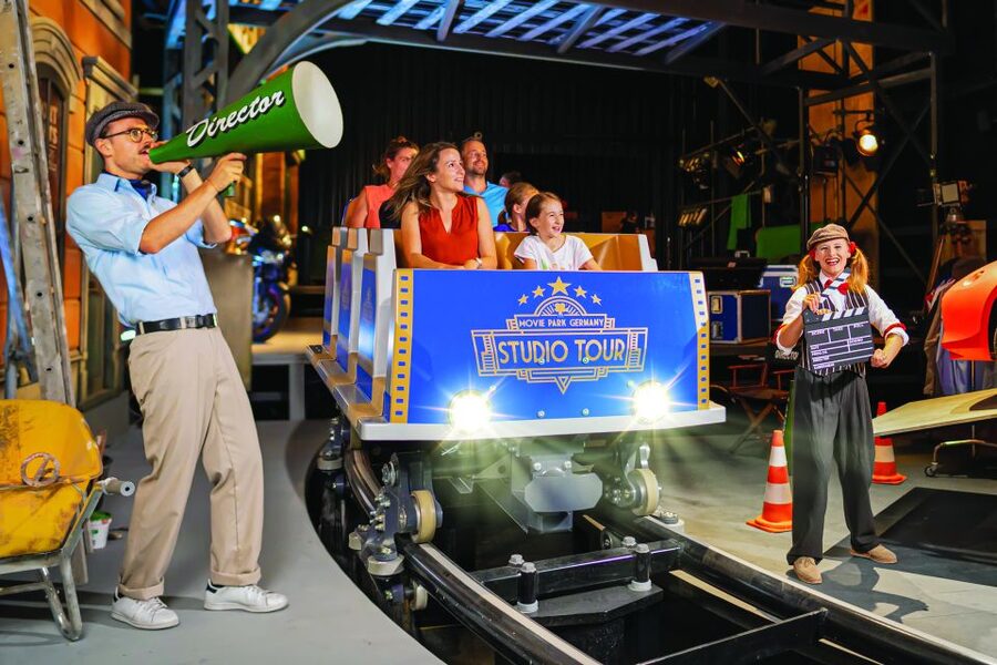 Bottrop: Movie Park Full-Day Admission Ticket - The Movie Park Studio Tour at 60 kilometers per hour
