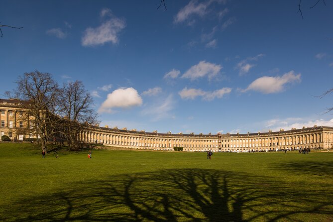Bridgerton Tour and Bath City Highlights with Music - What the guide adds to the walk