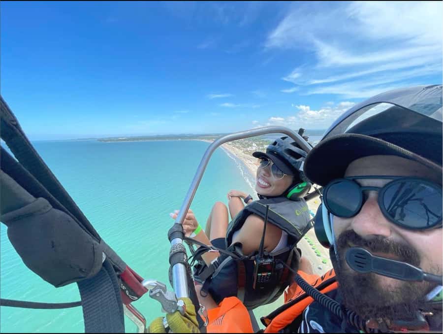 Cartagena: Paratriking Flight from the Beach - What paratriking above Cartagena feels like