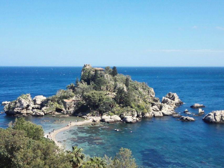 Catania: Savoca Godfather Tour & Taormina With Food Tasting - What the guide can add to the day