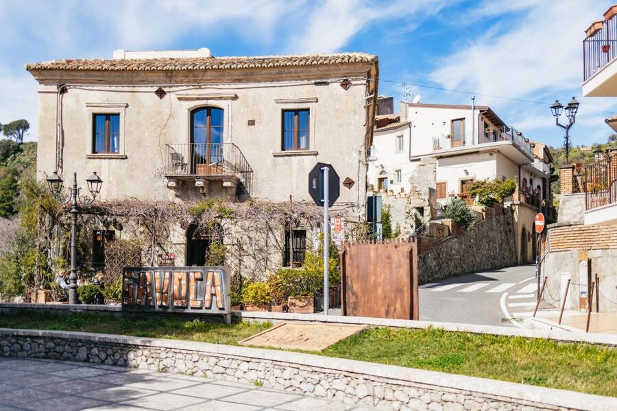 Catania/Taormina: The Godfather Filming Locations Tour - A lemon granita at Bar Vitelli