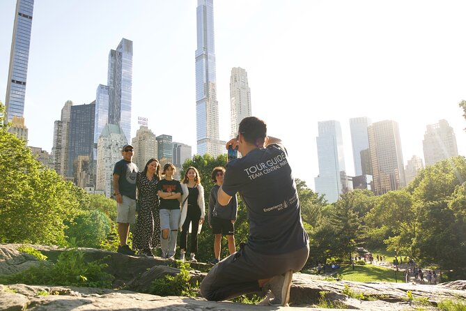 Central Park Film Spots and Celebrity Homes Pedicab Tour - Movie locations turn the park into a familiar set