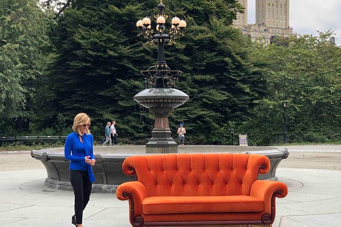 Central Park Movies and Celebrity Hotspots Tour (90 minutes) - Gapstow Bridge and the city view