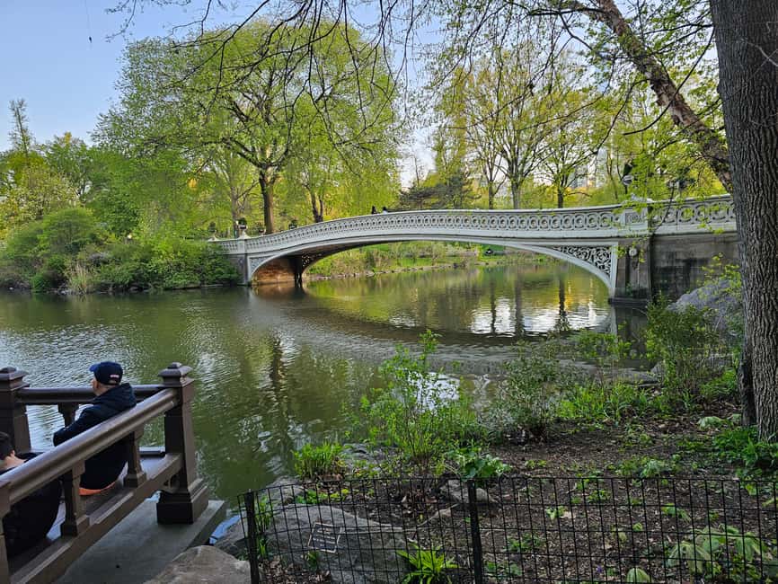 Central Park, NY: Nature, Architecture and Movie Scenes Tour - Strawberry Fields and the Dakota