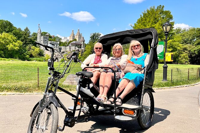 Central Park Pedicab Movie & TV Shows Tours - The deluxe route: Alice in Wonderland, the Reservoir, and Belvedere Castle