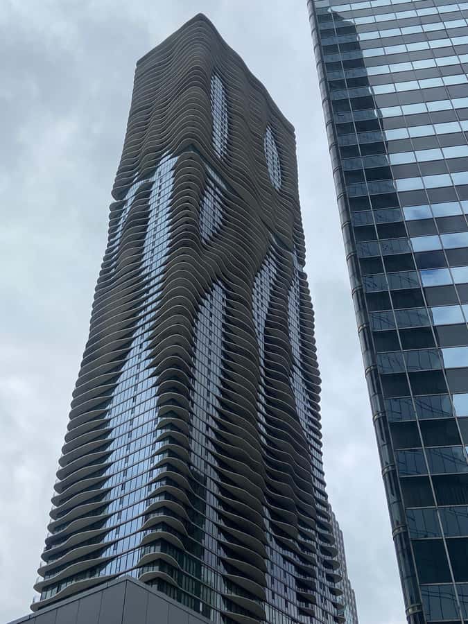 Chicago: Mobsters and Movies Walking Tour - Underground tunnels and the John Dillinger story