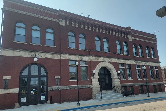 Chicago P.D. TV Show Set Tour - What this Chicago P.D. tour really offers
