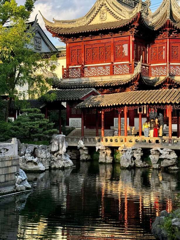 China Hollywood and Yiwu-the offline Temu commercial heaven - Key points to know before booking