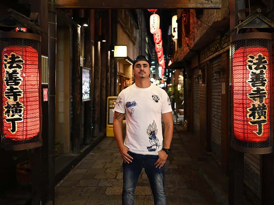 Cinematic Video shoot in Osaka - Backstreets and personal direction