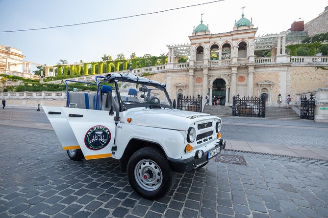 Cinematic Virtual Reality City Tour in a Russian Jeep - Why the Russian Jeep makes a difference