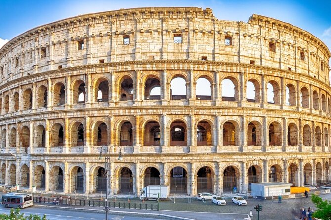 Colosseum: Gladiator’s Gate and Arena Floor Experience - Why the arena floor matters at the Colosseum