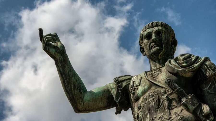 Colosseum: Gladiator’s Gate & Arena Floor Experience - Should you book this Colosseum experience?