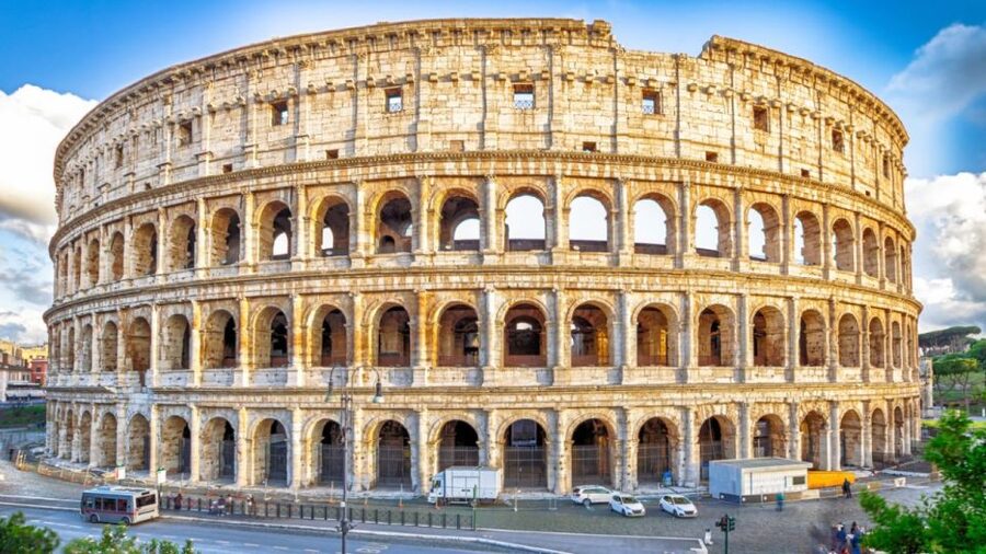 Colosseum: Gladiator’s Gate & Arena Floor Experience - Palatine Hill and Rome’s founding story