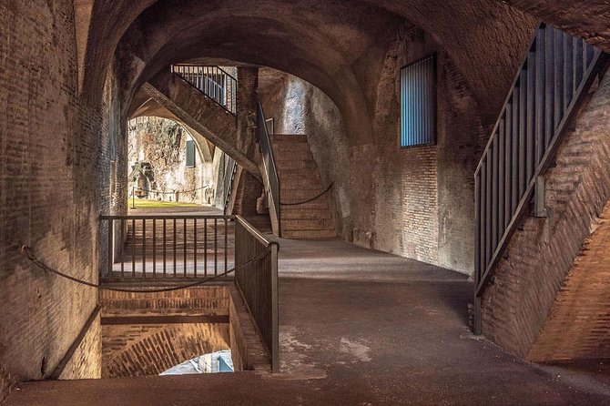 Colosseum with Gladiator Arena Floor, Forum & Palatine Hill Tour - The guides make the difference