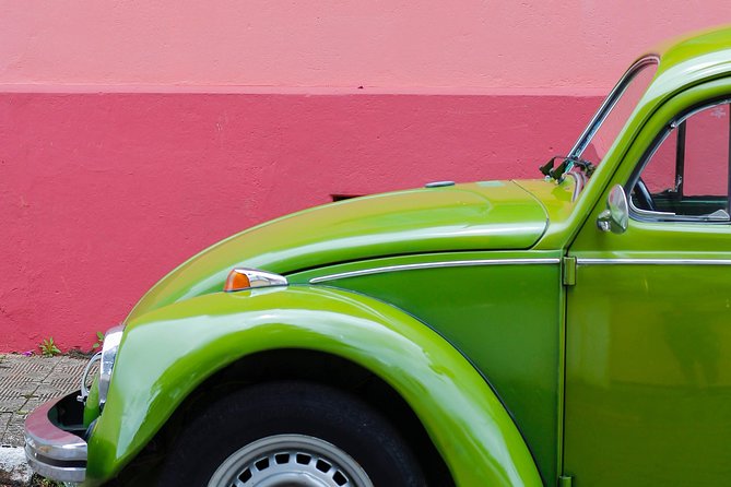 Colourful Photo Tour at Notting Hill - What you may learn about a camera or smartphone