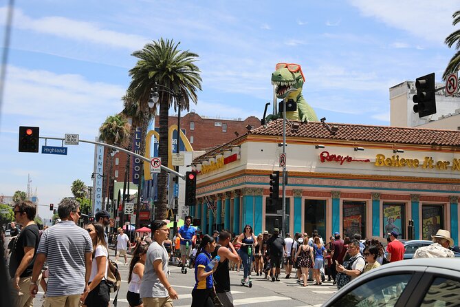 Combo: Ferrari, Bus Tour, Hollywood Sign and Beverly Hills - The Hollywood Bowl and classic theatre facades