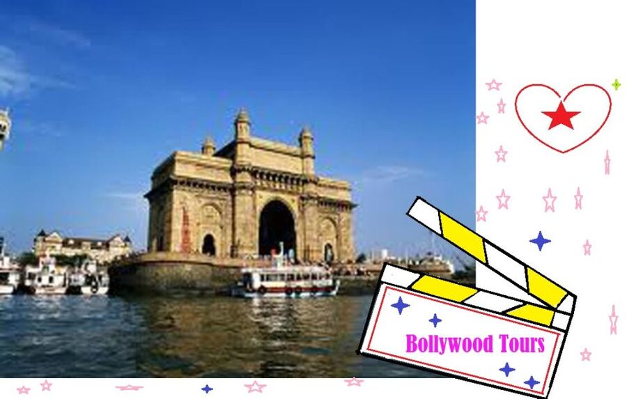 Combo of City and Bollywood Tour - Costumes, dubbing, and the dance show