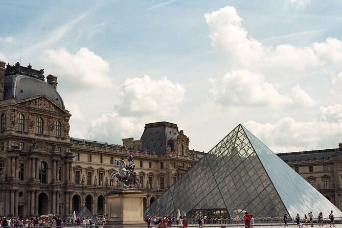 Da Vinci Code Movie Locations Private Tour in Paris - The Comédie-Française and the Paris meridian