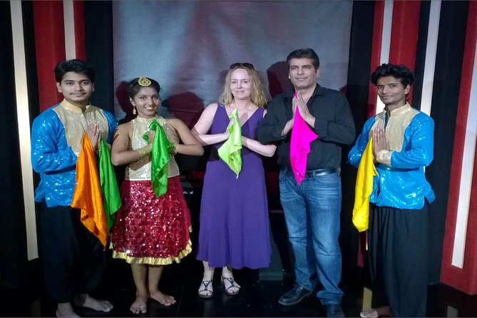 Dance Class in Delhi: Learn to Dance like a Bollywood Star - What Bollywood, Bhangra, Garbha, and Dandiya feel like