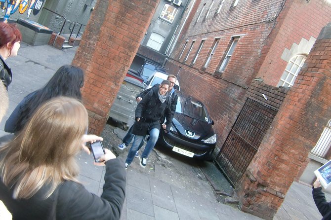 Doctor Who Cardiff City Walking Tour - From the castle to the National Museum of Wales
